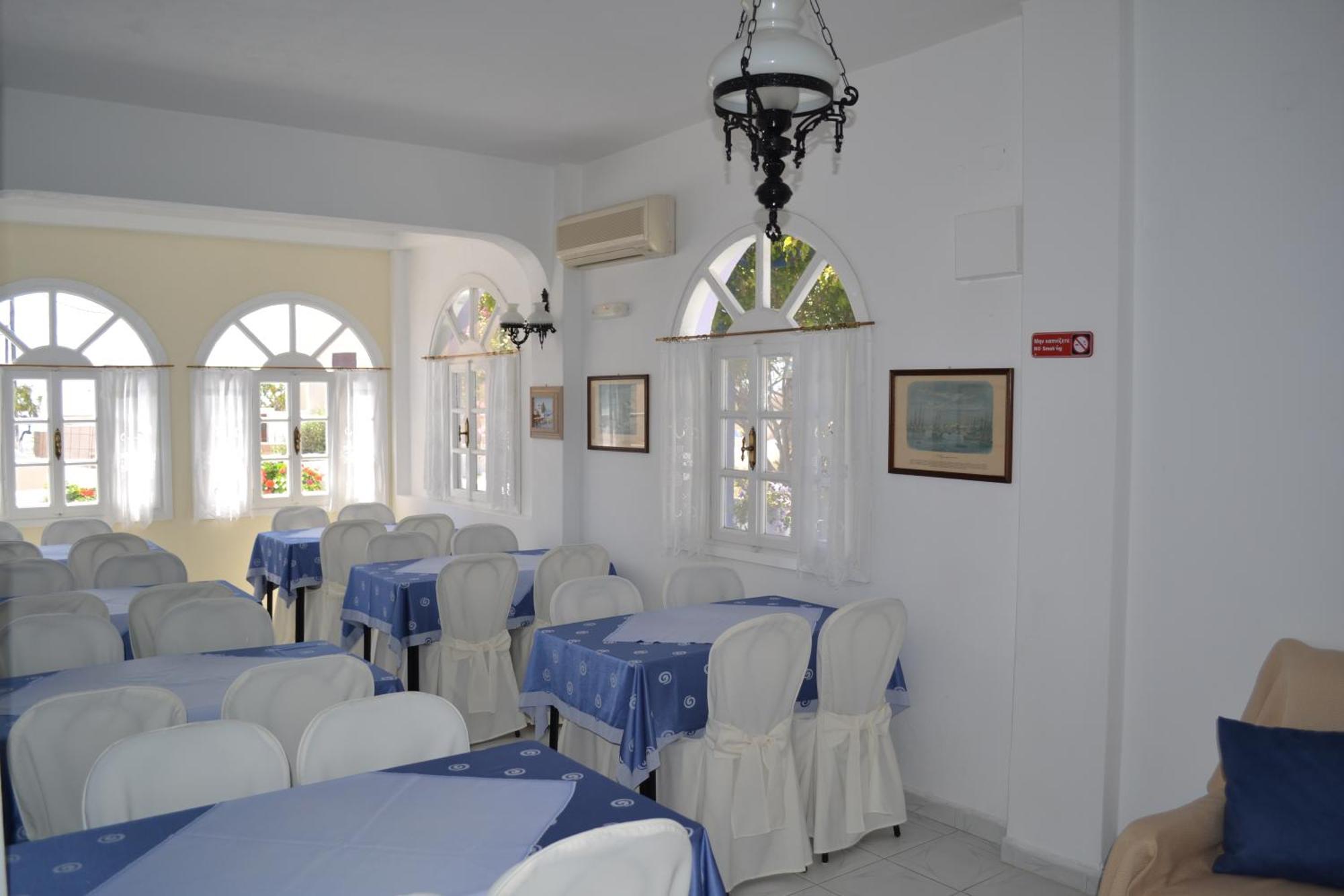 Melina Hotel Fira  Bagian luar foto