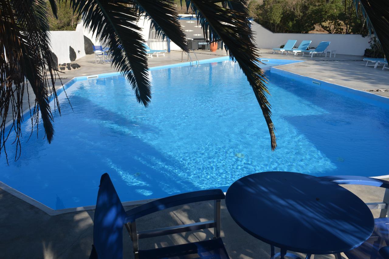 Melina Hotel Fira  Bagian luar foto