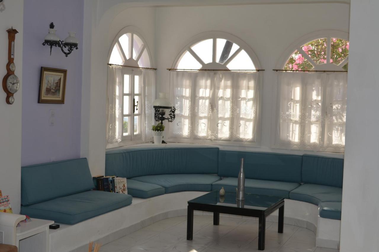 Melina Hotel Fira  Bagian luar foto